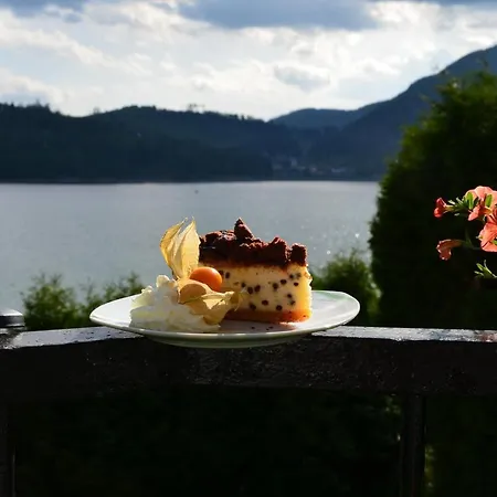 Priehrada Szálloda 2*